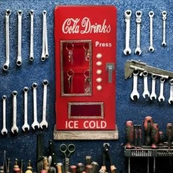 Design Toscano Retro 1950s Cold Drink Soda Pop Machine Key Cabinet